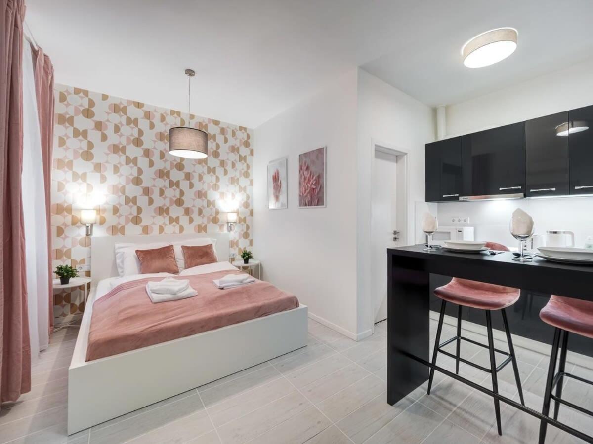 Cute Central Studio With Ac Budapest Esterno foto